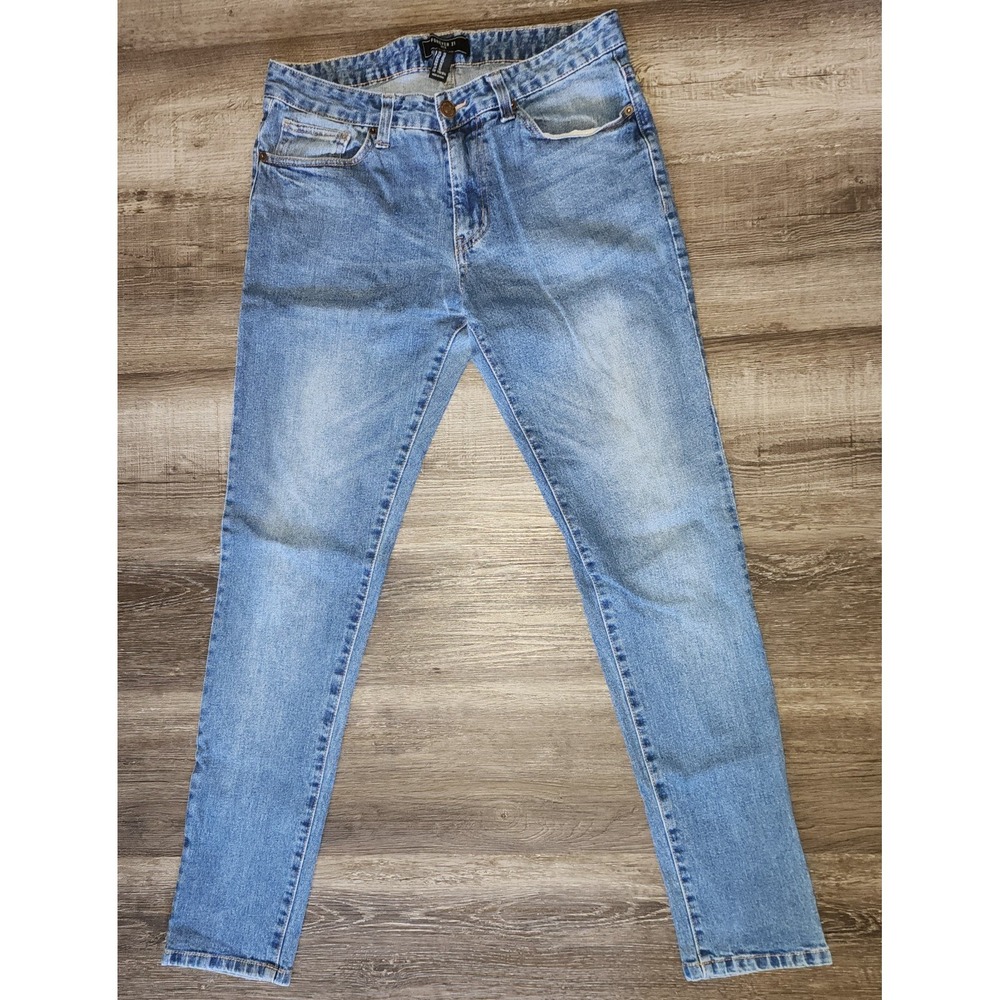 FOREVER 21 Men's Size 32 Blue Light Wash Skinny Slim Denim Jeans 5-Pocket
